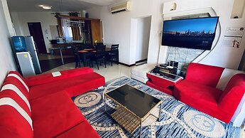 Lux Suites Eden Seafront Apartments