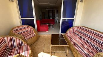 Lux Suites Eden Seafront Apartments