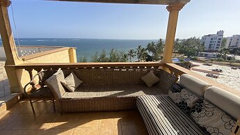Lux Suites Eden Seafront Apartments