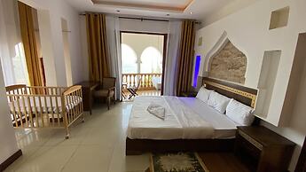 Lux Suites Eden Seafront Apartments