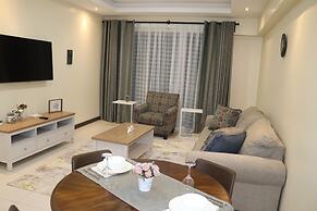 Lux Suites Silverstone  Apartments