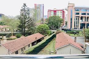 Lux Suites Silverstone  Apartments