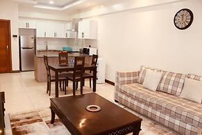 Lux Suites Silverstone  Apartments