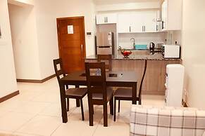 Lux Suites Silverstone  Apartments