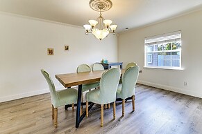 Crescent City Home w/ Hot Tub: Half-block to Beach