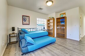 Crescent City Home w/ Hot Tub: Half-block to Beach