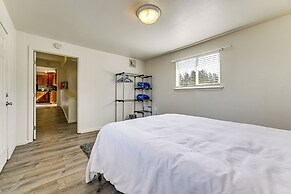 Crescent City Home w/ Hot Tub: Half-block to Beach
