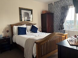 Captain Howey Hotel