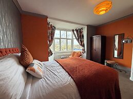 Captain Howey Hotel