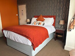 Captain Howey Hotel