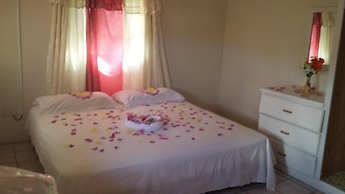 Hilltop View Guesthouse