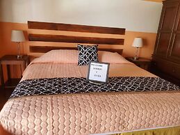 HOTEL DON UDOS BED & BREAKFAST