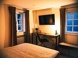 Flecker Hotel