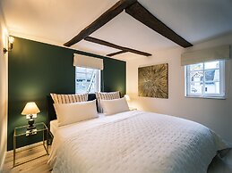Flecker Hotel