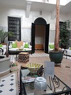 Riad étoile ocre