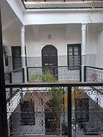 Riad étoile ocre