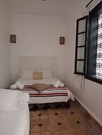 Riad étoile ocre