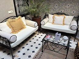 Riad étoile ocre