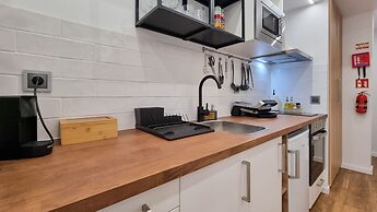 The Jolie Apartments