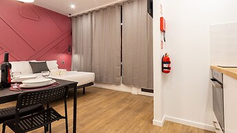 The Jolie Apartments