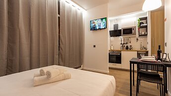 The Jolie Apartments