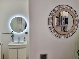 The Jolie Apartments