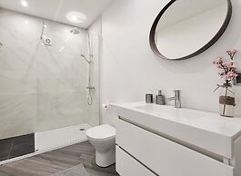 The Jolie Apartments