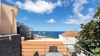 The Jolie Apartments