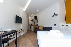 The Jolie Apartments