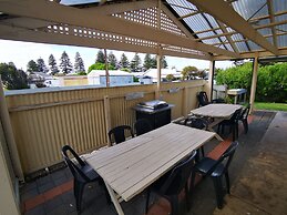 Beachport Motor Inn