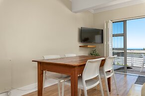 Caprice Court 6