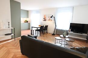Nest -  Müllerstrasse