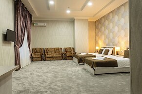 Osiyo Plaza Hotel