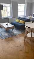 Stunning Studio Flat w/ Picturesque View - Bath!