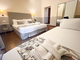 Caesar Place Roma