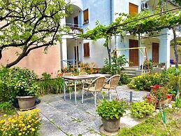 Garden House Budva