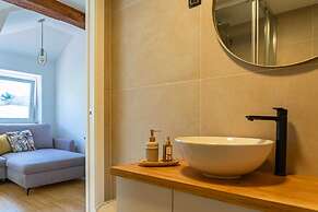 Cool attic apartment Marina in the heart of Split