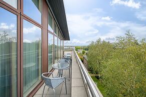 Roomspace -The Courtyard Penthouse