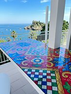 PARADISEA TAORMINA