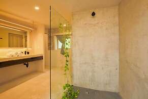 OMA Cancun Holistic Healing Center