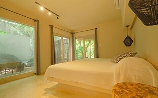 OMA Cancun Holistic Healing Center