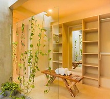 OMA Cancun Holistic Healing Center