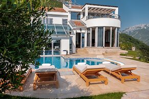 The View Premium Villas