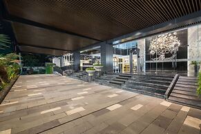 Grand Swiss-Belhotel Darmo