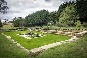 The Vale Penrose
