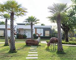 Wonderland Suites and Resort