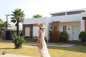 Wonderland Suites and Resort