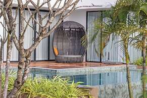 Wonderland Suites and Resort