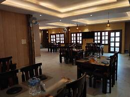 Hotel RS Inn
