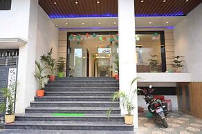 Hotel RS Inn